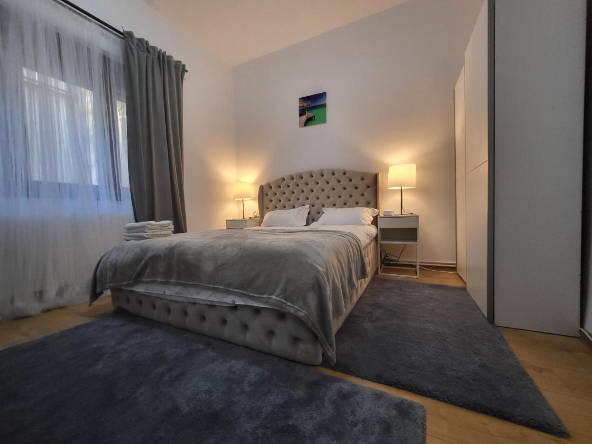 Appartement Carmen Housing 2 à Bucarest Extérieur photo
