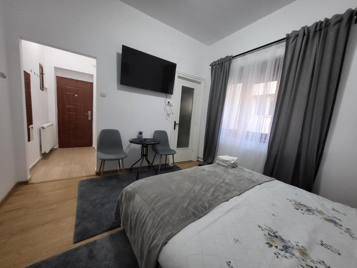 Appartement Carmen Housing 2 à Bucarest Extérieur photo